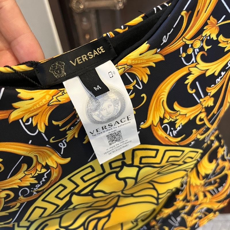 VERSACE